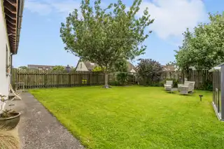 16 Castle Meadow RoadImage 23