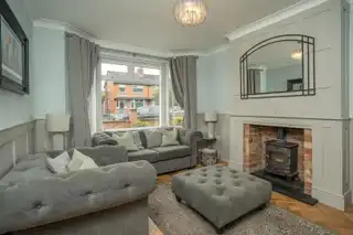 92 Priory Park, FinaghyImage 3