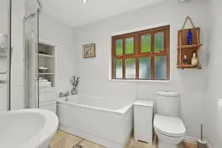 Nevins Row, Ballyskeagh RoadImage 18