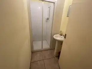 35 Tates AvenueImage 5
