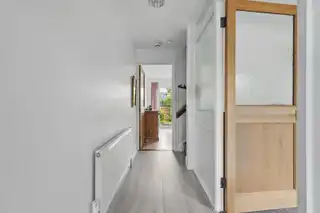 45 Findon GardensImage 3