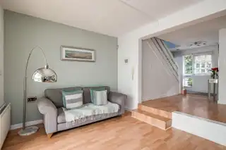6 Knightsbridge MewsImage 8