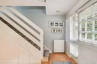 6 Knightsbridge MewsImage 3