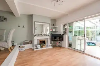 6 Knightsbridge MewsImage 6