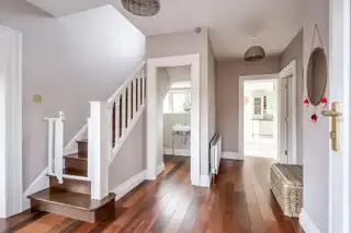 Image 2 for 44 Mount Eden Park