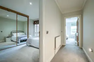 Apt 2, 96 Balmoral AvenueImage 13