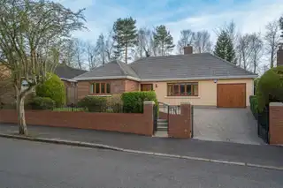 Image 1 for 29 Strangford Avenue