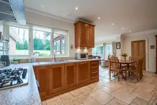 29 Strangford AvenueImage 9