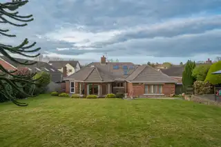 29 Strangford AvenueImage 26