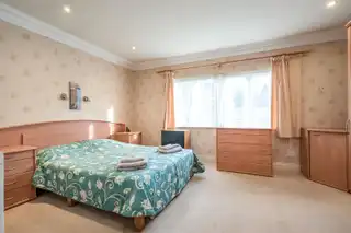 29 Strangford AvenueImage 16