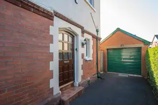 23 Grangeville GardensImage 3