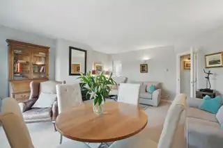 11 Ceara Court, 46 Windsor AvenueImage 6