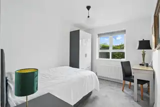 Upper Lisburn RoadImage 15