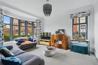 8 Harberton LaneImage 4