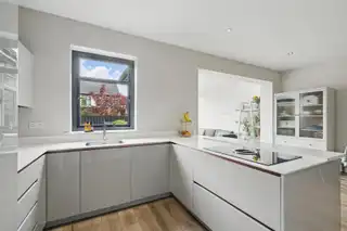 8 Harberton LaneImage 9