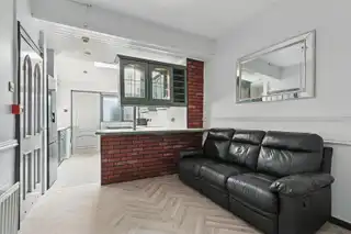 18 Collingwood AvenueImage 5