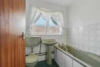 17 Wedderburn GardensImage 14