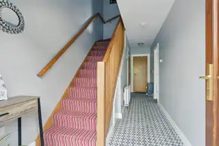 2 Drummond ManorImage 3