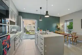 13 Finaghy Park GardensImage 11