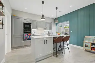 13 Finaghy Park GardensImage 9