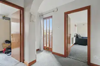 20 Laganvale CourtImage 2