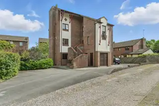 Image 1 for 20 Laganvale Court