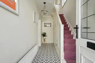 24 Locksley GardensImage 3