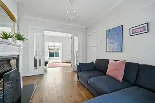24 Locksley GardensImage 7