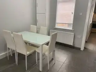 27 Donegall AvenueImage 3