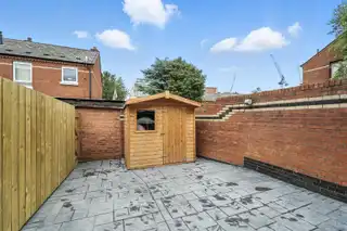 25 St. Georges GardensImage 21