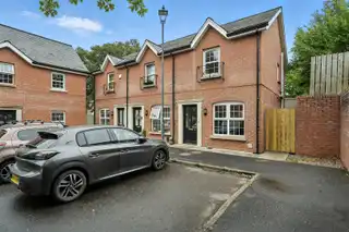 Image 1 for 15 Milfort Mews