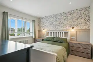 85 Priory ParkImage 22