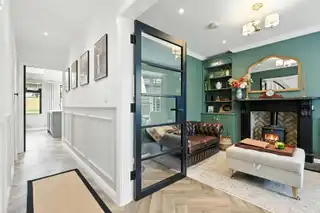 85 Priory ParkImage 6