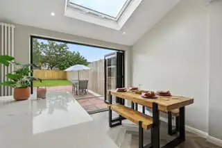 85 Priory ParkImage 14