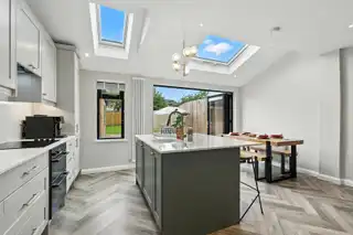 85 Priory ParkImage 9
