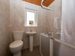 16 Downhill Avenue, Belvoir ParkImage 8
