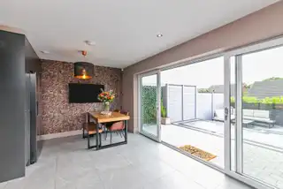 10 Baronsgrange RiseImage 15