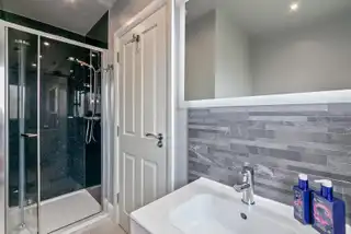 10 Baronsgrange RiseImage 19