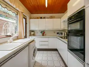 15 Castlecoole Park, Belvoir ParkImage 7