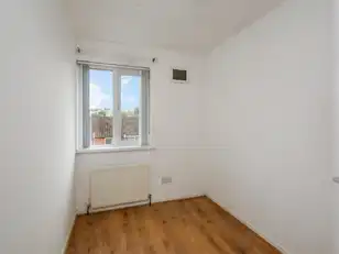 94 Breda Road, NewtownbredaImage 15