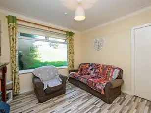 63 Newton ParkImage 6