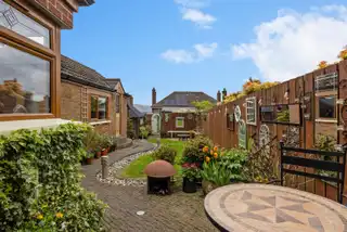35 Beechgrove AvenueImage 38