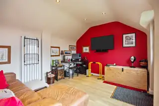 35 Beechgrove AvenueImage 40