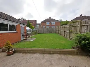 5 Tudor AvenueImage 9