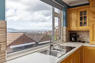 45 Beechgrove GardensImage 14