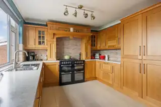 45 Beechgrove GardensImage 12