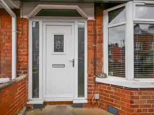 35 Ava Street, Ormeau RoadImage 2