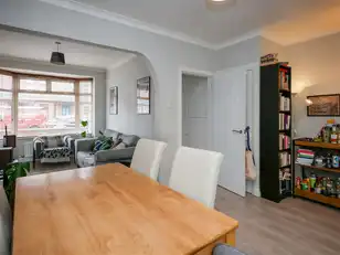 35 Ava Street, Ormeau RoadImage 6