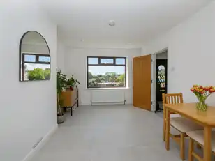 67 Castlerobin Road, Belvoir ParkImage 6