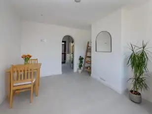67 Castlerobin Road, Belvoir ParkImage 4